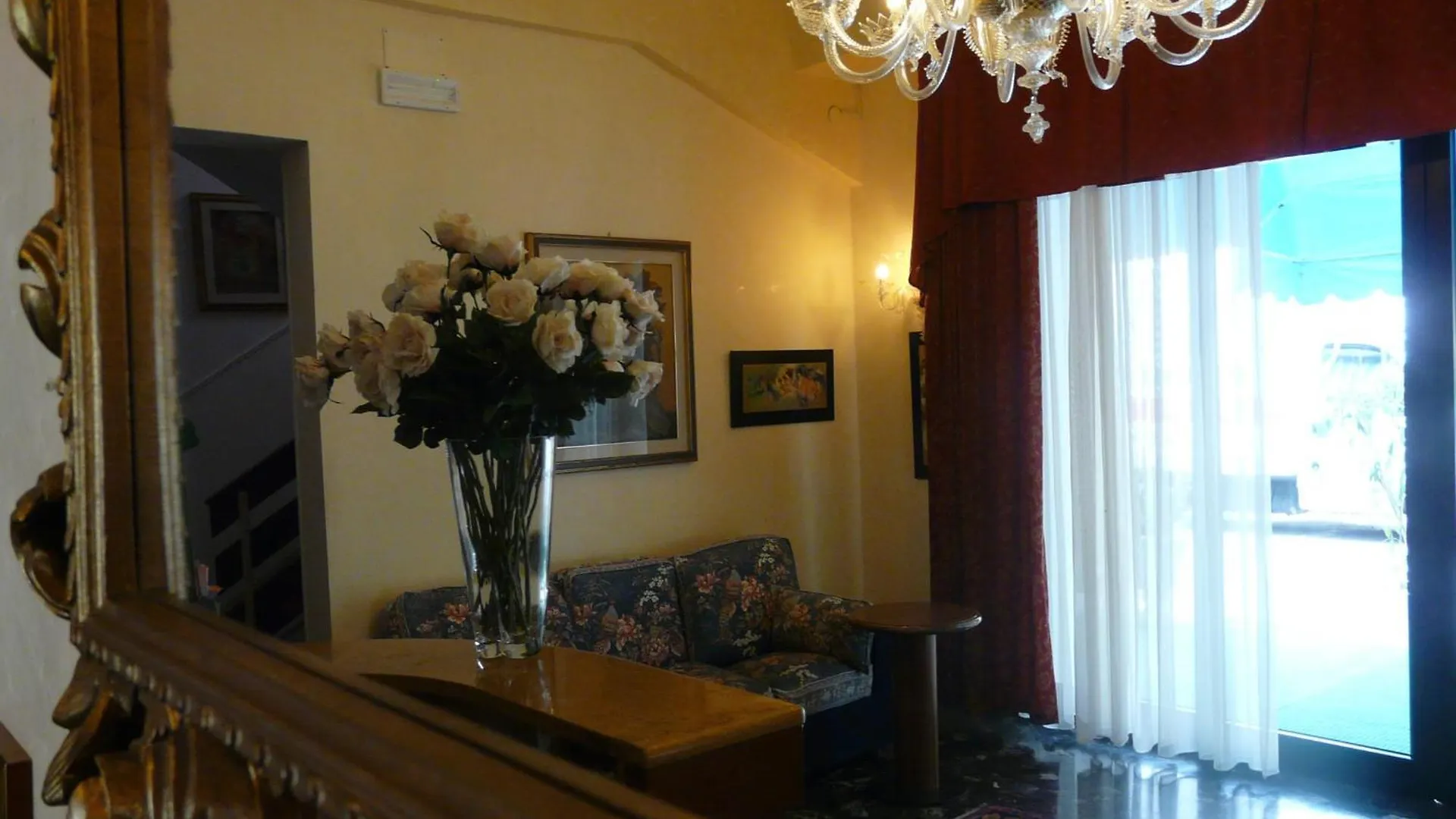 Hotel Altea Τζεσόλο Λίντο